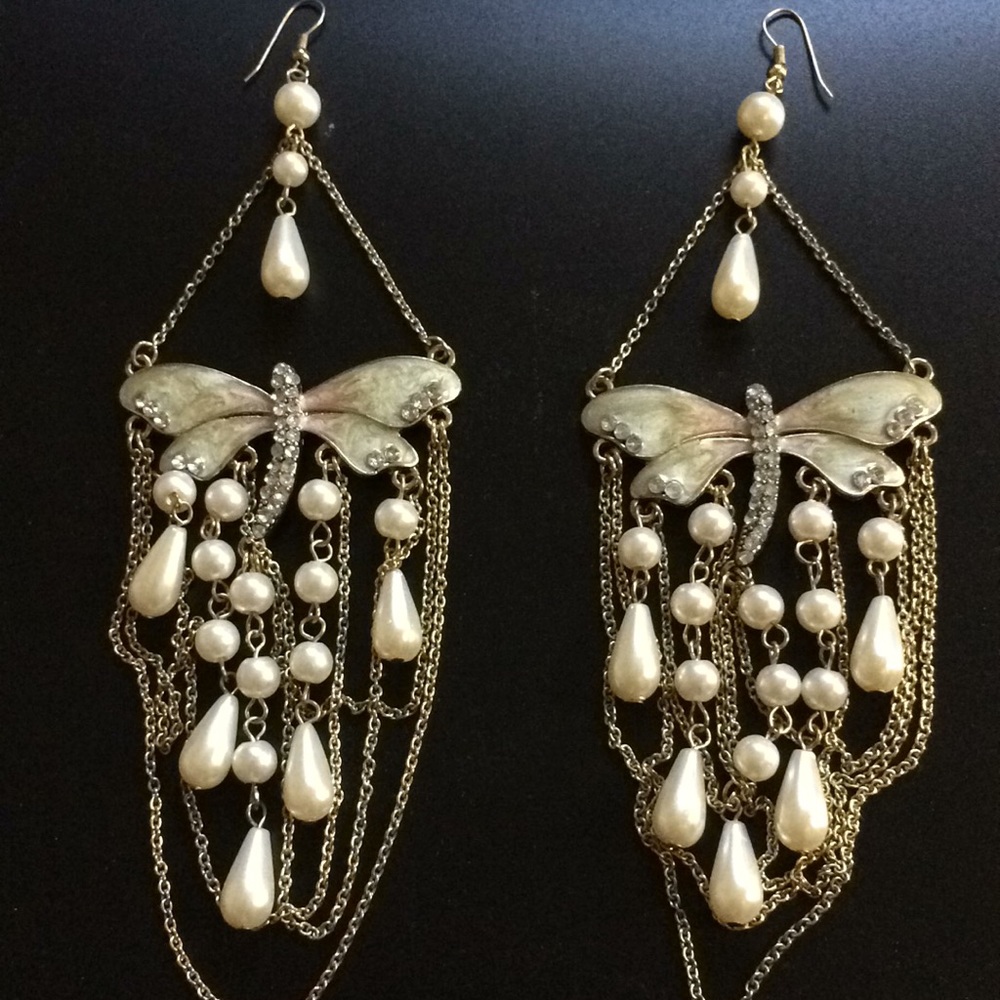 Dangle Pearl Dragonfly Earrings